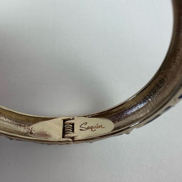 Sequin Crystal Cuff Bangle Bracelet Hinged Navy Blue Gold Tone Statement - Picture 2 of 4